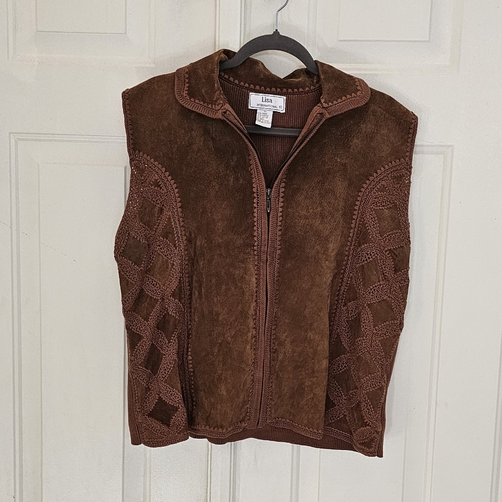 Lisa International Suede Vest Size XL